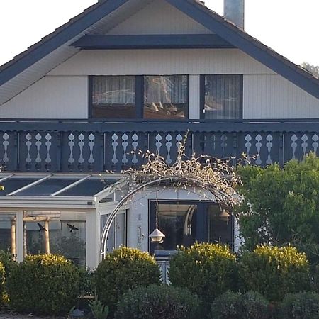 Ferienwohnungen Lilie Und Dahlie Muensingen Exterior photo